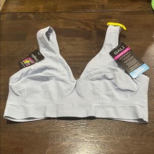 Bali Women's Soft Blue Comfort Bra bali comfort cool comfort fabric medium NWT